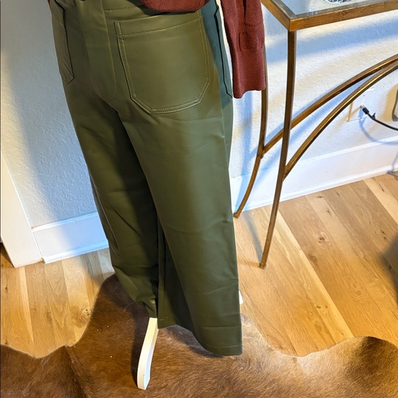 Maeve cropped wide leg, high waisted green faux leather pants. Size 27. - Picture 3 of 4